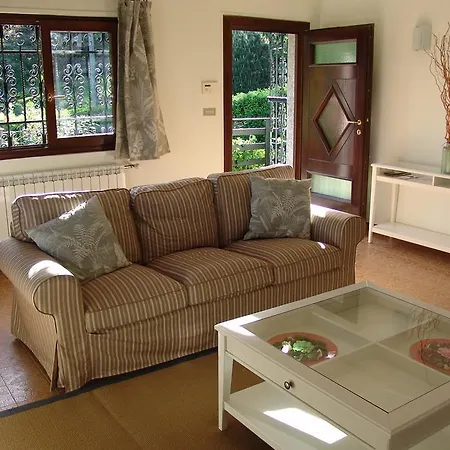 Vernetta Bed & Breakfast